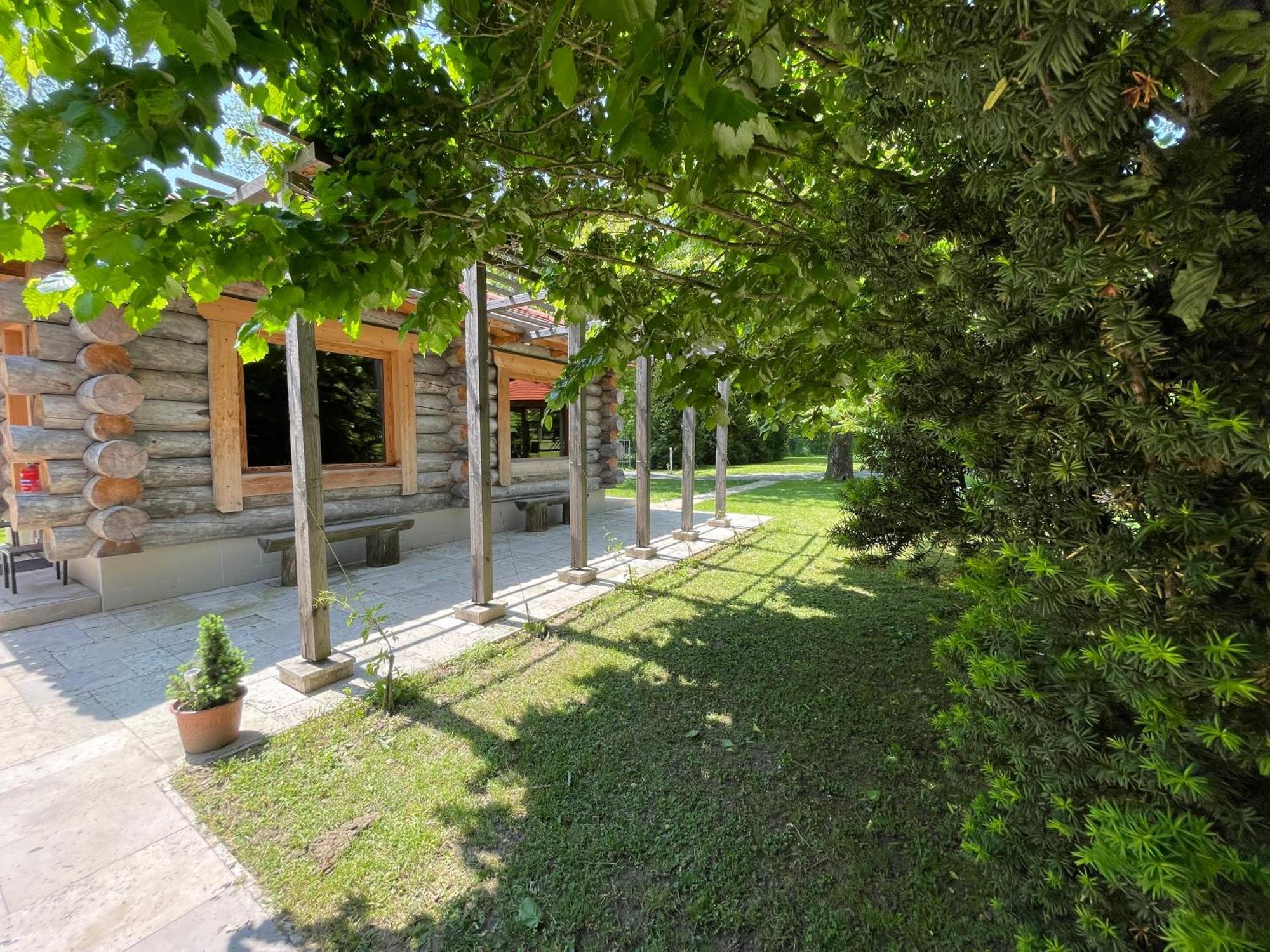 Appartement Kastelo Teraso Zalacsány Exterior foto